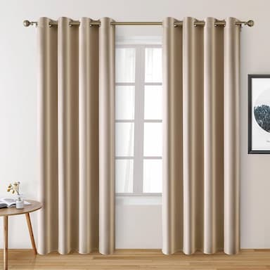 Silk curtain
